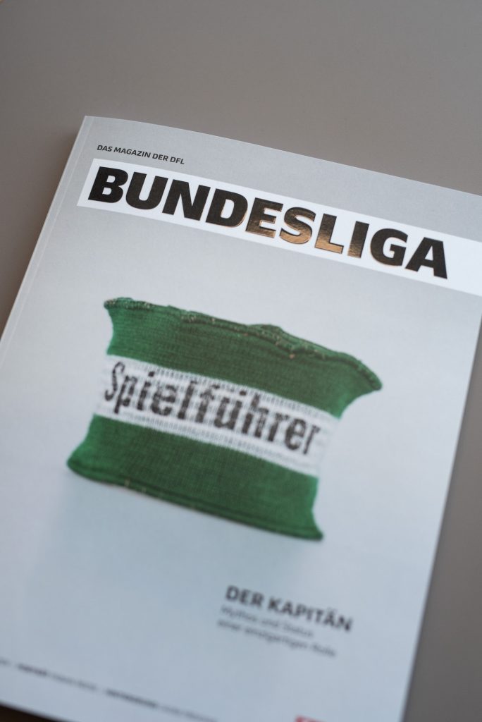 Bundesliga Magazin der DFL mit partieller Lackveredelung auf dem Cover
